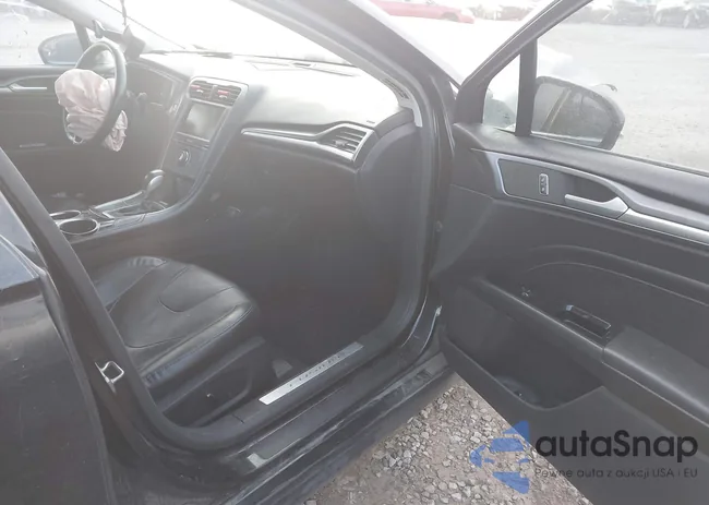 3FA6P0K90DR272562: 43794579