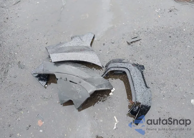 2GNFLHE38F6301576: 43794618