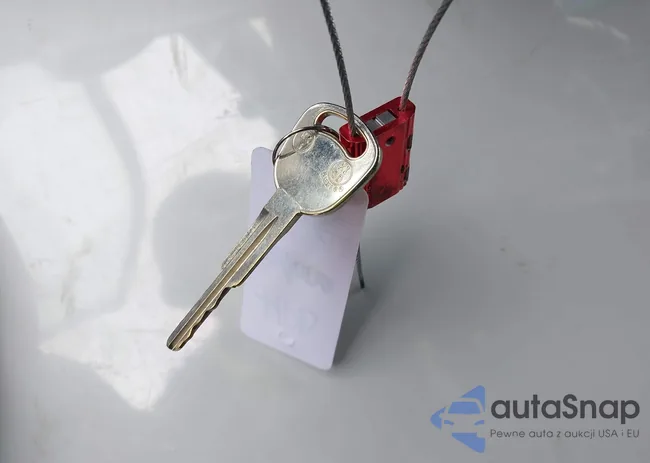 KNDUP131136459109: 43794669