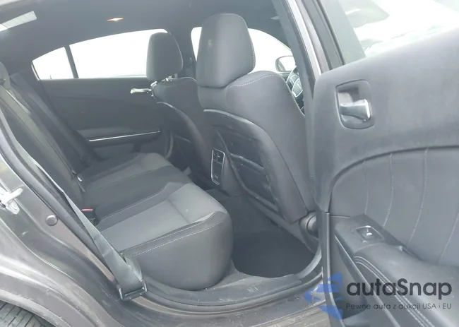 2C3CDXHG6FH730113: 43794675