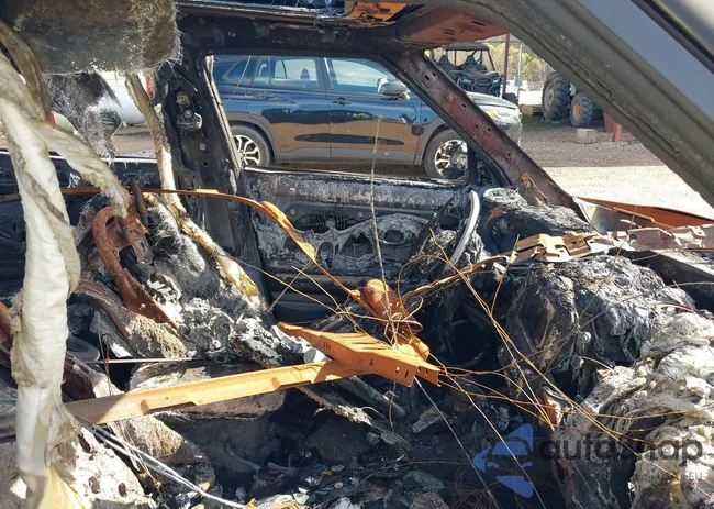 KNDJX3A55E7075772: 43794890