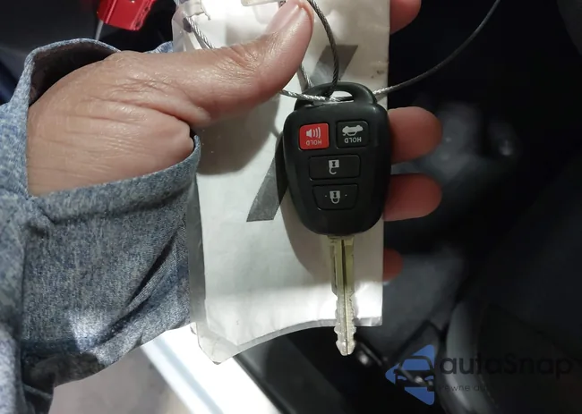 5YFBURHE4KP888844: 43794935