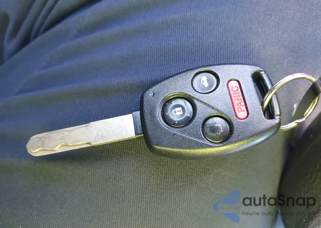 1HGCP2F77BA130185: 43795999