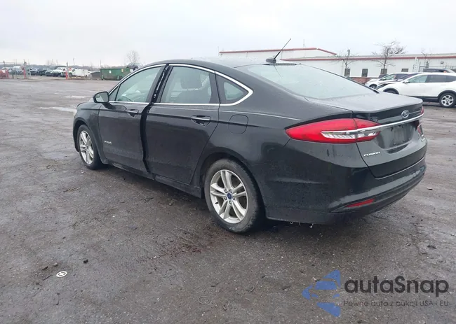 3FA6P0LU2JR175779: 43796219