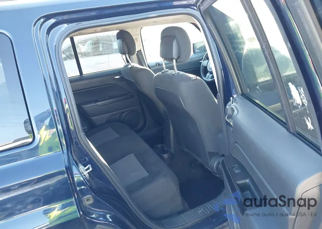 1C4NJRFB5HD181598: 43796231