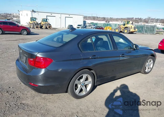 WBA3C3G58FNS73171: 43796320