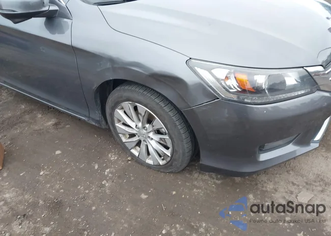 1HGCR2F75EA228565: 43796334