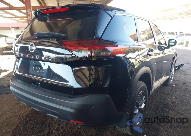 JN8AT3AA3MW015393: 43796356