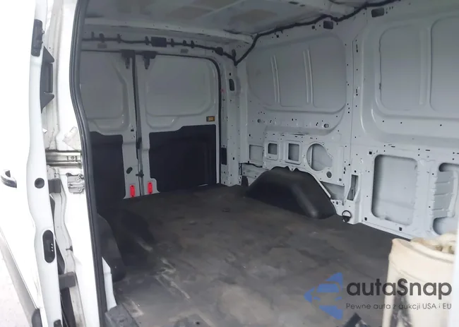 1FTYR1YG5GKA83973: 43796380