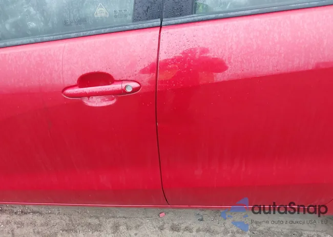 KNADM5A38D6107888: 43796386