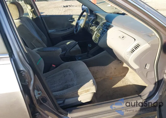 1HGCG5655YA102748: 43796387