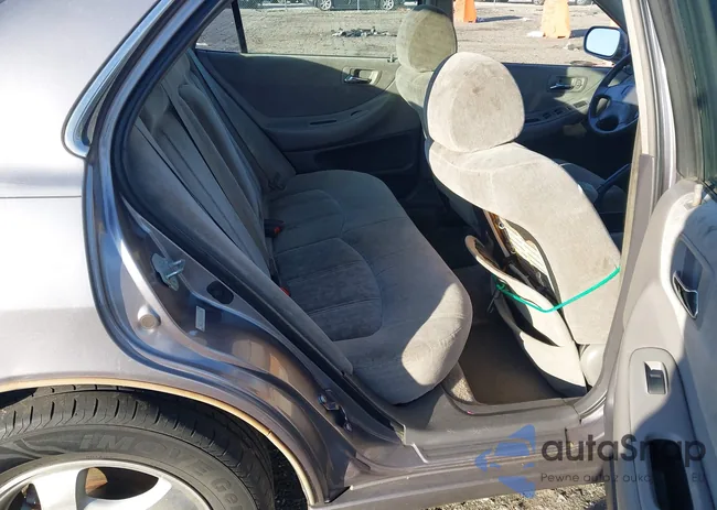 1HGCG5655YA102748: 43796387