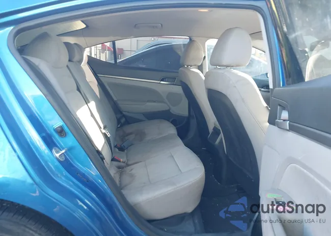 5NPD84LF5JH218621: 43796551