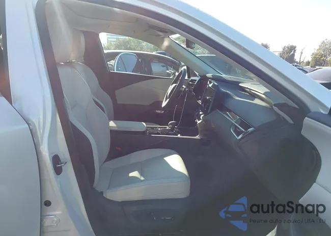 2T2BAMBA8RC024743: 43795582