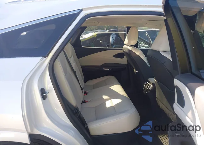 2T2BAMBA8RC024743: 43795582