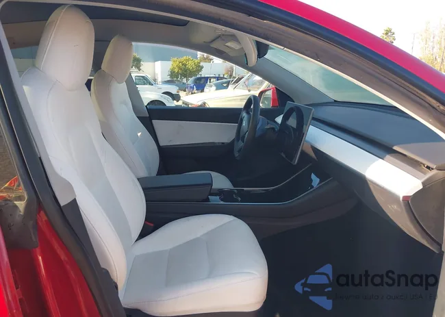 5YJYGDEE9MF090010: 43795712