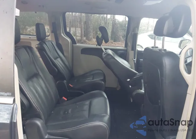 2C4RC1CG8ER133065: 43795728