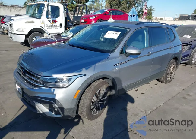 3VVRB7AX7RM078065: 43795796