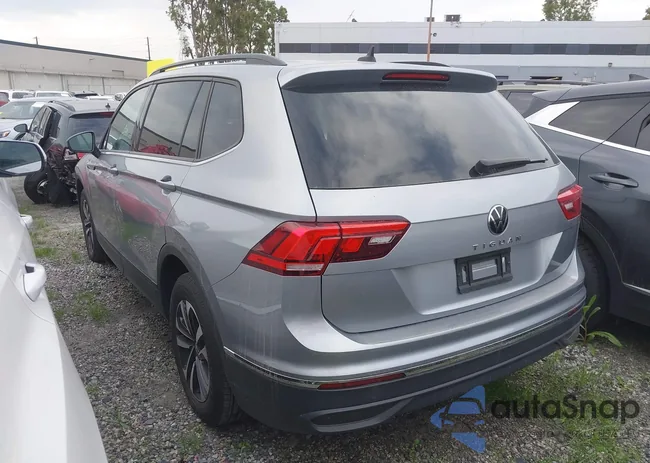 3VVRB7AX7RM078065: 43795796