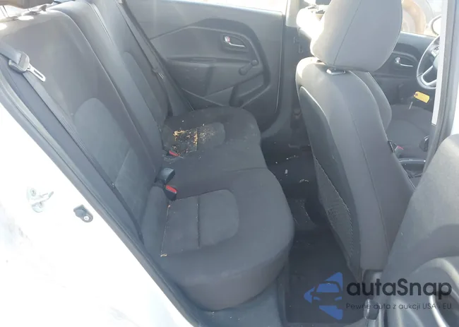 KNADM4A3XG6664932: 43797055