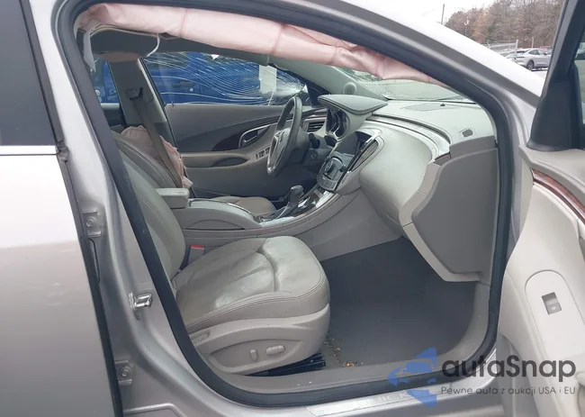 1G4GC5EG3AF121267: 43797098