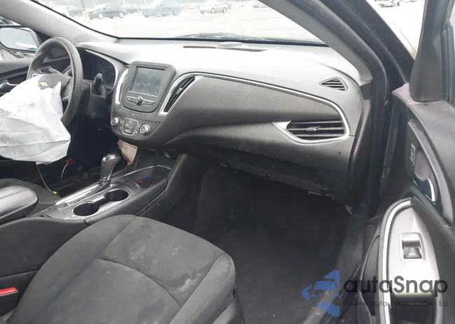 1G1ZE5STXGF303705: 43797100