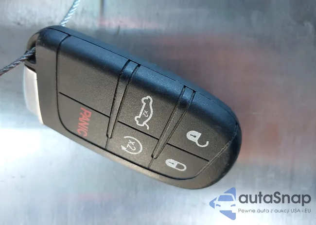 2C3CDXBG0PH656925: 43797152