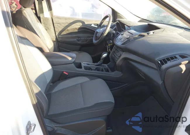 1FMCU9GD1JUA43850: 43797182