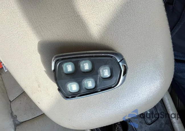 1GYKNBRS6HZ114953: 43797260