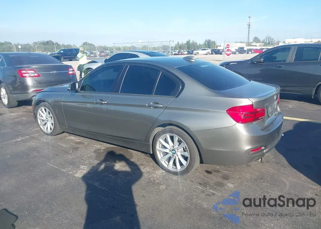 WBA8E5G39HNU44278: 43797502