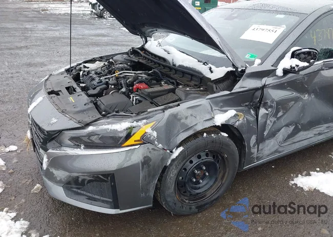 1N4BL4BVXSN303833: 43797551