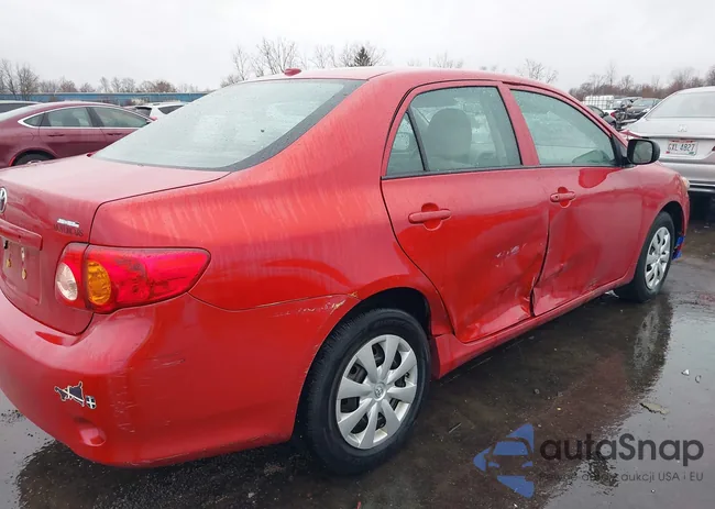 2T1BU4EE6AC462076: 43796570