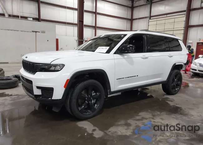 1C4RJKAG0P8827584: 43796736