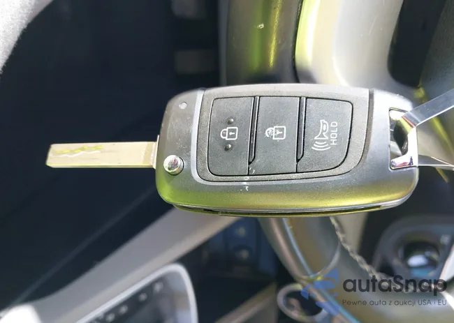 KMHRC8A34MU104104: 43796754