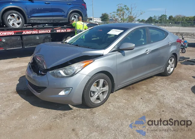 KMHDH4AE9DU942764: 43796864