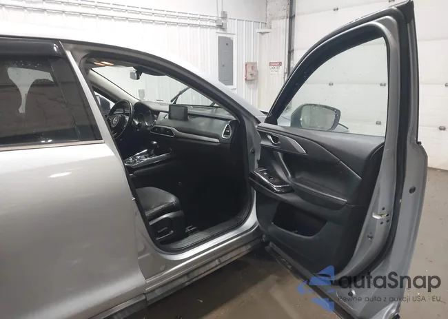 JM3TCBCY9K0312958: 43796924