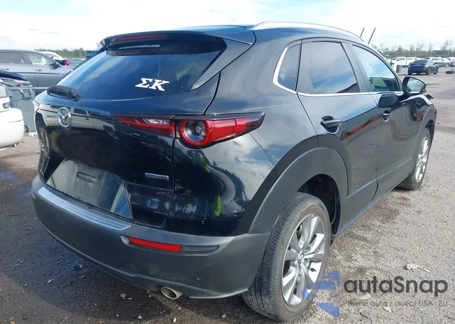 3MVDMBCM6PM567271: 43797956