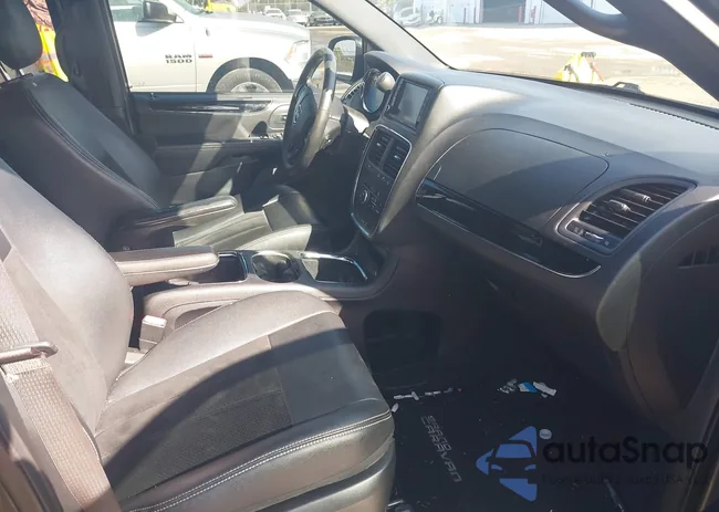 2C4RDGCGXGR335988: 43797967