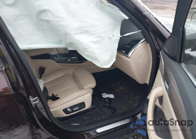 5UXTR9C58KLD95434: 43798011