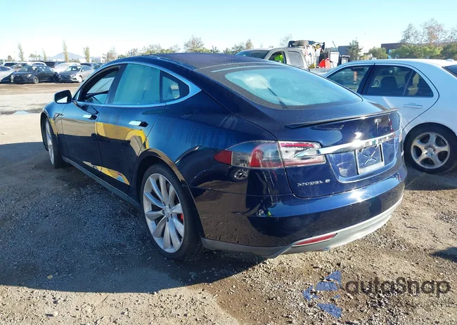 5YJSA1H2XEFP65002: 43798059