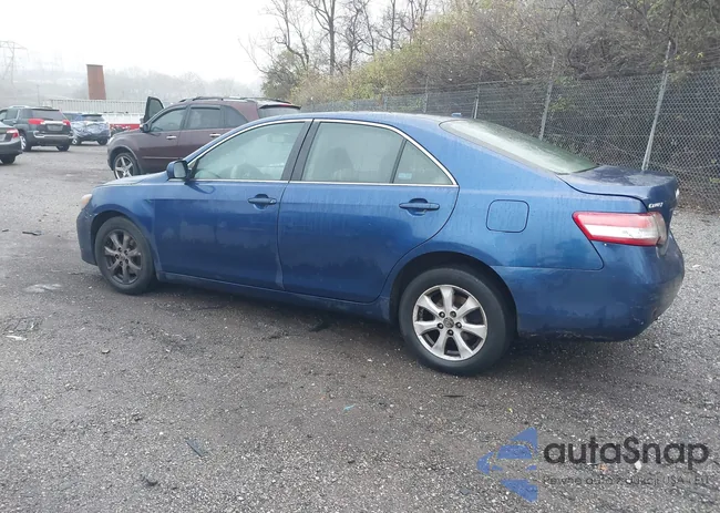 4T4BF3EK8BR147232: 43798103