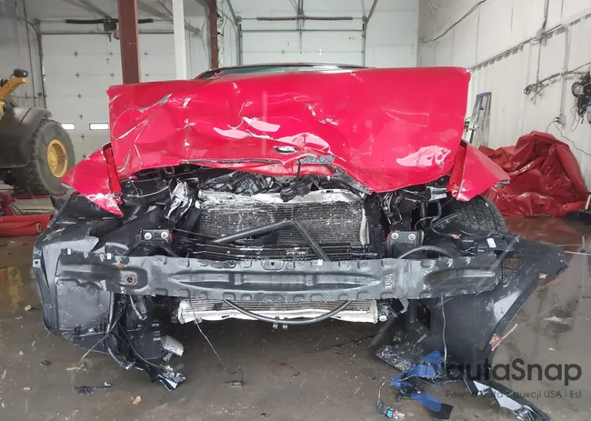 WBAVD13556KT79885: 43798133