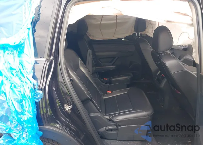 1V2JR2CA1MC596037: 43798245