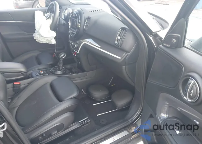 WMZYT3C34H3D98201: 43798282