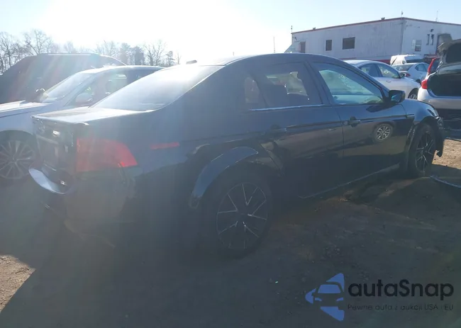 19UUA65576A038433: 43798363