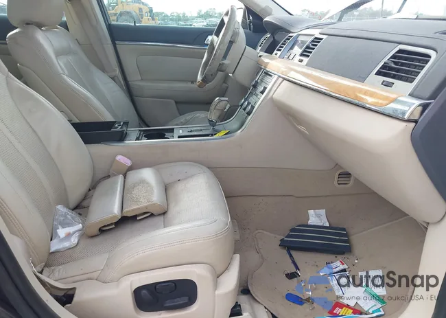 1LNHM93R79G604926: 43798493