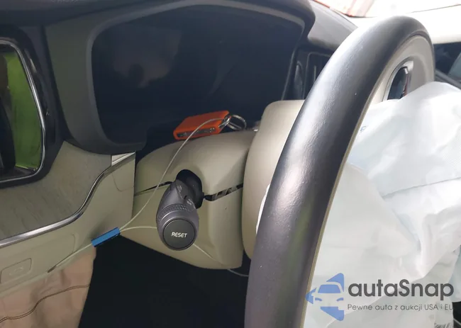 YV4L12RL0R1841209: 43798494