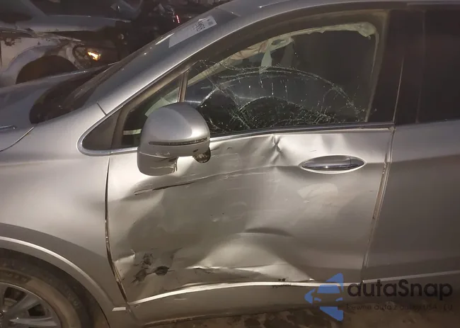 LRBFXCSA2KD022282: 43798515