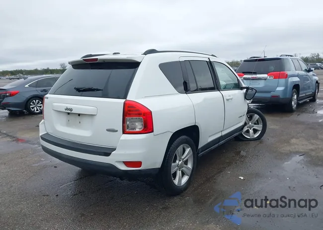 1C4NJCEA3CD666501: 43798526