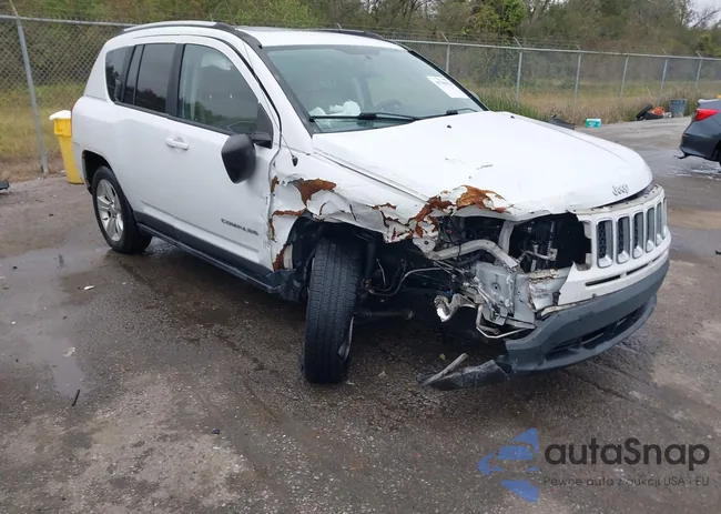 1C4NJCEA3CD666501: 43798526